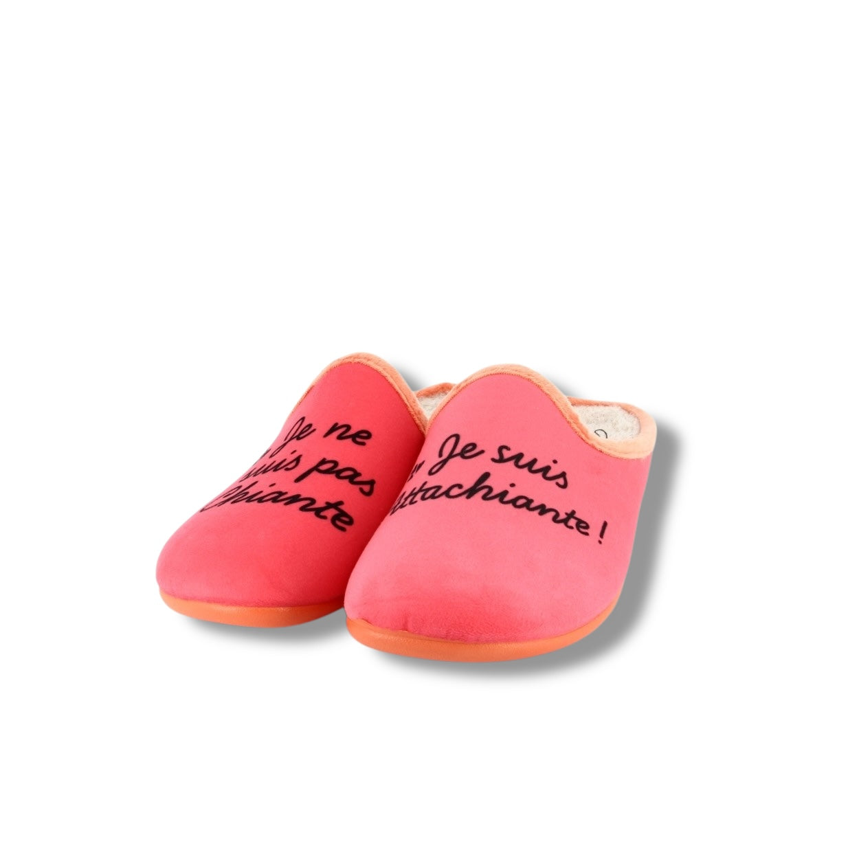 Pantoufles humoristiques « Je ne suis pas chiante, je suis attachiante »