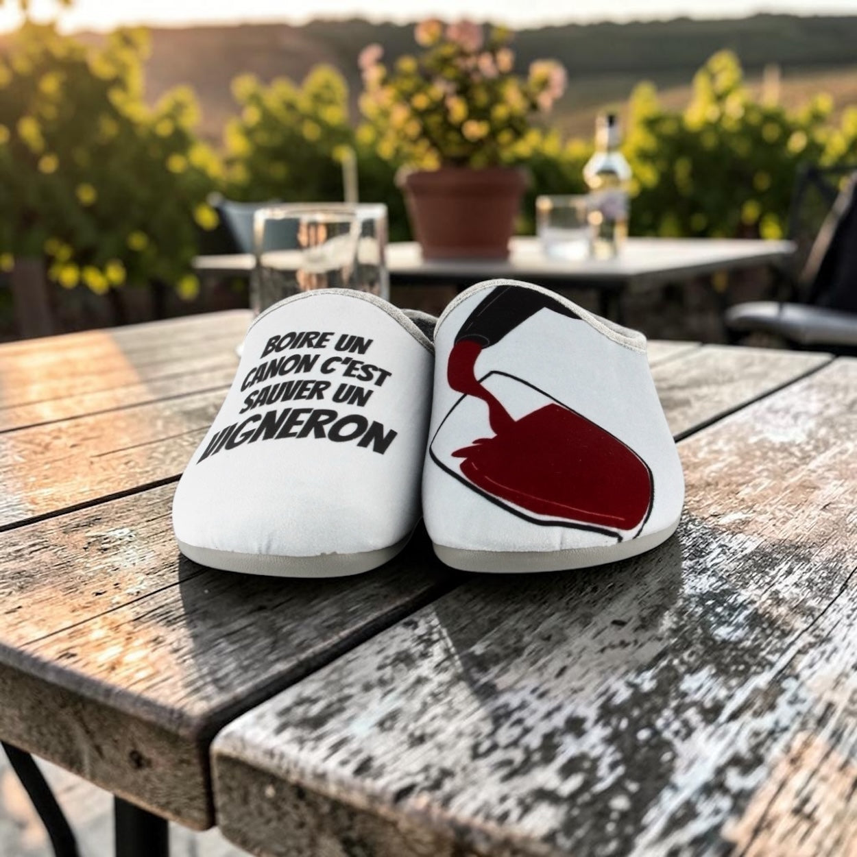 Pantoufles humoristiques « Boire un canon »